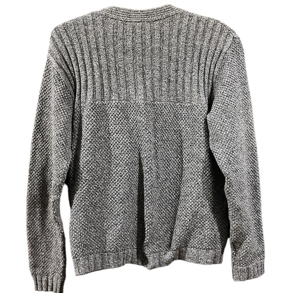 Liz Claiborne Liz Sport Gray Knitted Button-Up Sweater - Size Medium - Picture 3 of 5